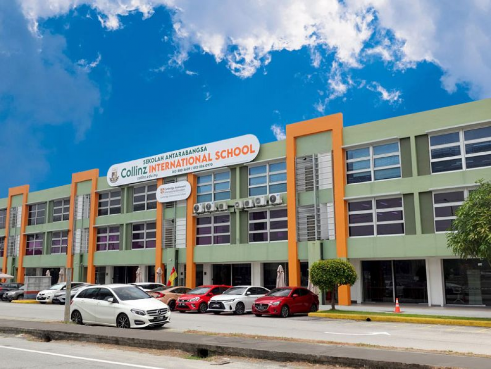 Collinz International School