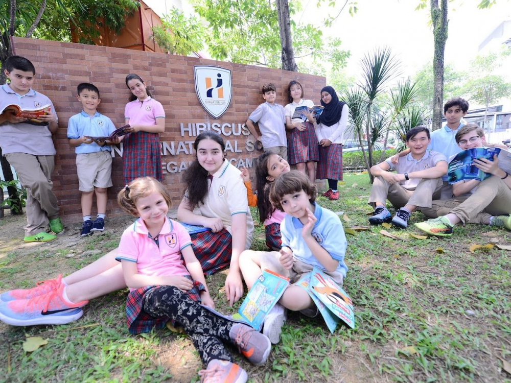 Hibiscus International School